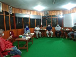 Rombongan KKP RI Sambangi Bupati di Pantai Lolaro