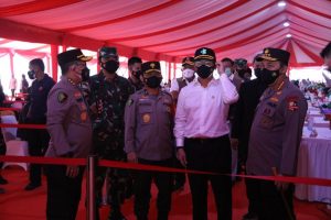 Panglima TNI, Kapolri dan Menkes, Tinjau Vaksinasi Massal Jelang HUT Bhayangkara