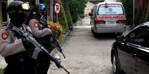 Hari Ke 4 Jenazah DPO Teroris Poso, Berhasil Dievakuasi