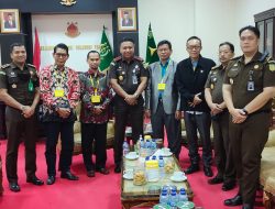 Komisioner KI Sulawesi Tengah Silaturrahim dengan Kajati