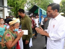 Sukacitanya Warga Tampaksiring Bertemu Presiden Jokowi