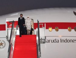 Presiden Jokowi dan Ibu Iriana Joko Widodo Tiba di Indonesia