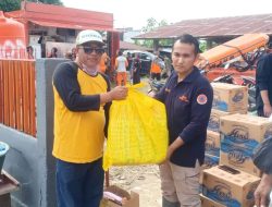 Samsat Parigi Salurkan Bantuan Kepada Warga Terdampak Banjir Bandang Kecamatan Torue