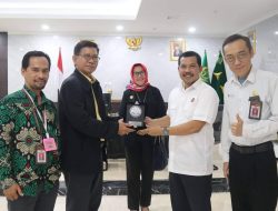 Tidaklanjuti Kerjasama, Komisi Informasi Sulteng Temui Kajati dan KPID
