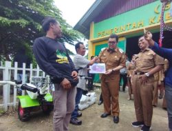 Pemkab Parigi Moutong Serahkan Bantuan Sarana Pendukung Pertanian