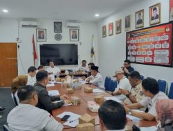 Jelang Pilkada 2024, Kesbangpol Sulteng Rapat Bersama Tim Pemantauan Situasi Politik