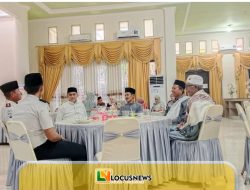 Open House Lebaran di Rujab Bupati Parimo, Erwin Burase Tekankan Persatuan 