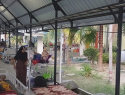 Pasien Dievakuasi ke Selasar Usai Gempa M 6,7, RSUD Anuntaloko Tetap Layani IGD