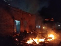 Kebakaran Landa Rumah Warga di Ampibabo, Kerugian Capai Rp25 Juta
