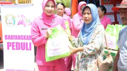 Bantu Warga Terdampak Banjir, Polres Parimo Salurkan 60 Paket Bansos